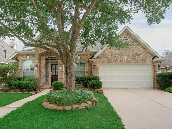 11415 Blackstream Ct, Cypress, TX 77433