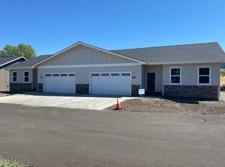 403 16th St #2A, La Grande, OR 97850