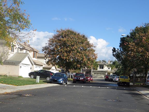 4th image of 935 Goldenrod St