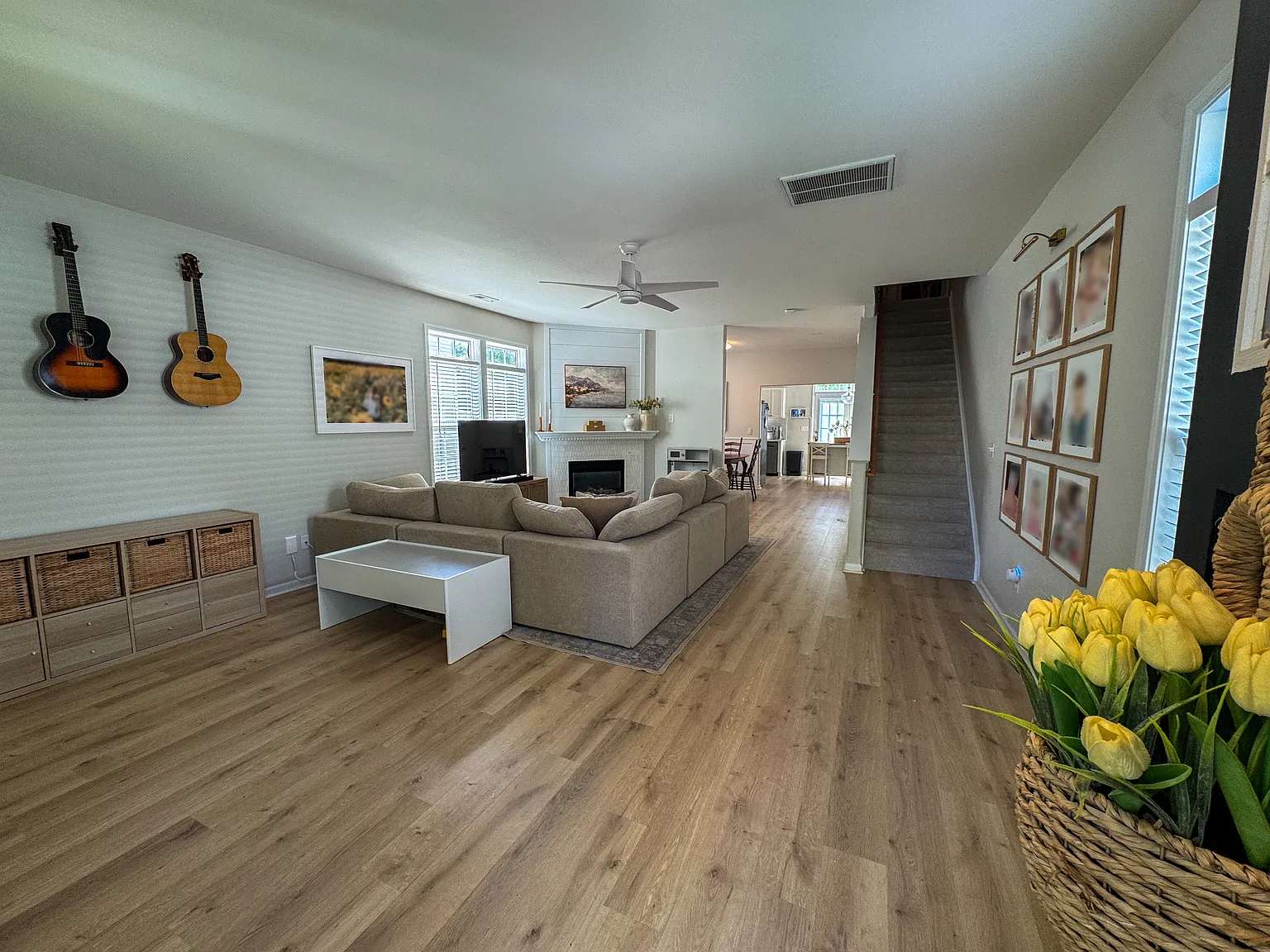 4 bed, 2.5 bath, 2026 sqft, $2,900 — Photo 3