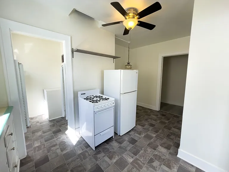 803 Lindaraxa Park N — Photo 14