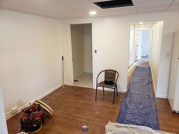 4th image of 210 W Main St #1