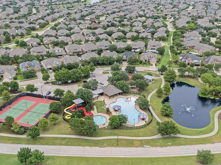 28706 Hemlock Red Ct — Photo 40