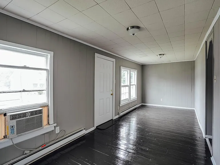 5319 Blueridge Ave — Photo 3