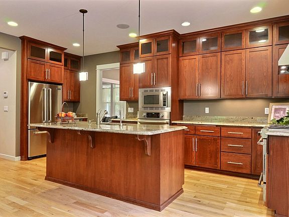 4th image of 6111 Ray Nash Dr NW