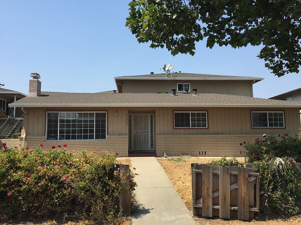 2nd image of 435 Firloch Ave APT 1