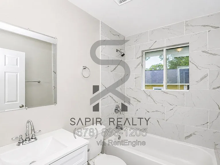 359 Lanier St NW #6 — Photo 11