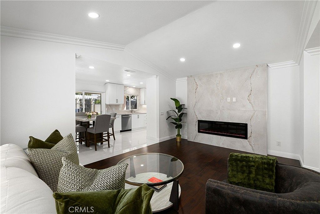 Living room at 3004 Cardamon St