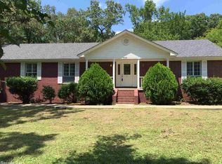 923 Kenwood Rd, Benton, AR 72019