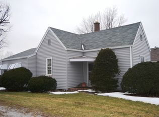 3 E White St, Frankfort, IN 46041