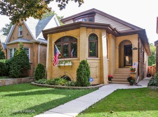 6125 N Mason Ave, Chicago, IL 60646