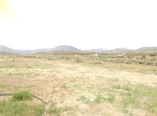 23500 Sand Canyon Rd, Tehachapi, CA 93561