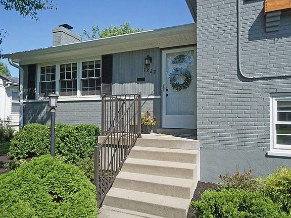 3rd image of 1222 Meriweather Ave