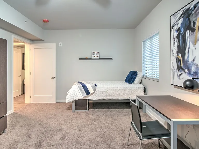 EXPERIENCE The Den & ALL it has to Offer! Now leasing for June 2026! — Photo 39