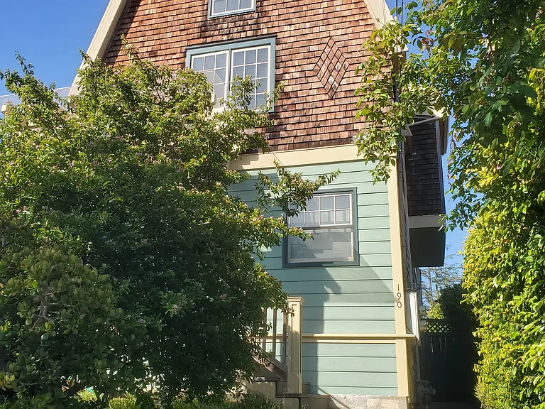 190 Ridgeway Ave #B — Photo 1