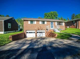 130 Hoffman Ave, Morgantown, WV 26505