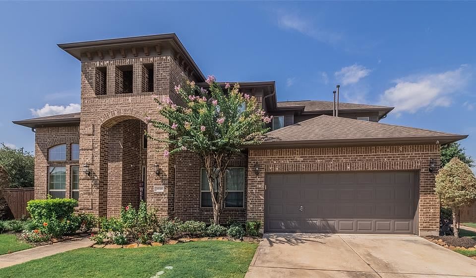1st image of 3535 Cassini Dr