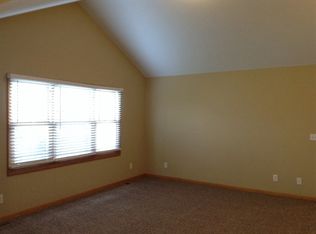 758 Tiller St, Elburn, IL 60119