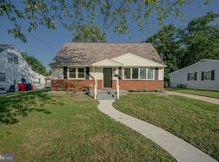 10 Amhurst Ave, Somerdale, NJ 08083