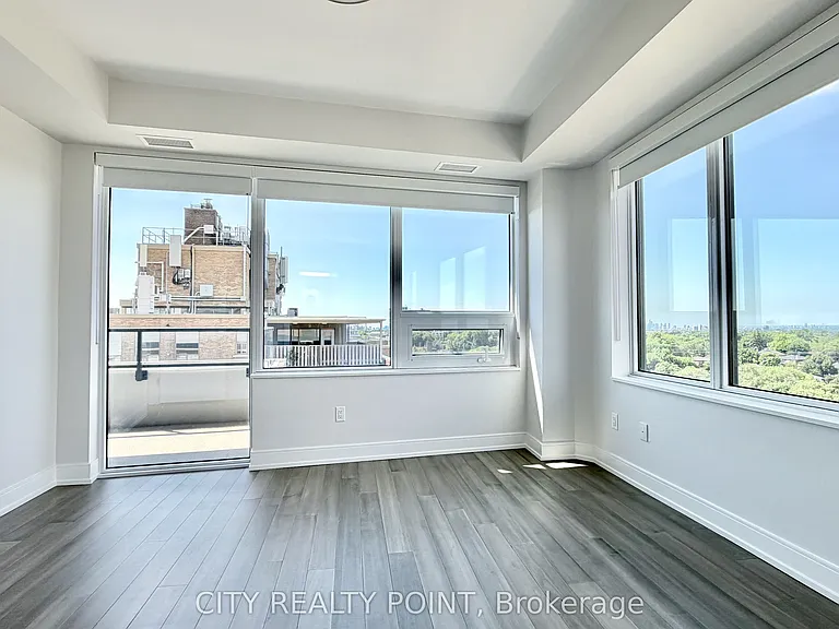 2525 Bathurst St #1104 — Photo 13