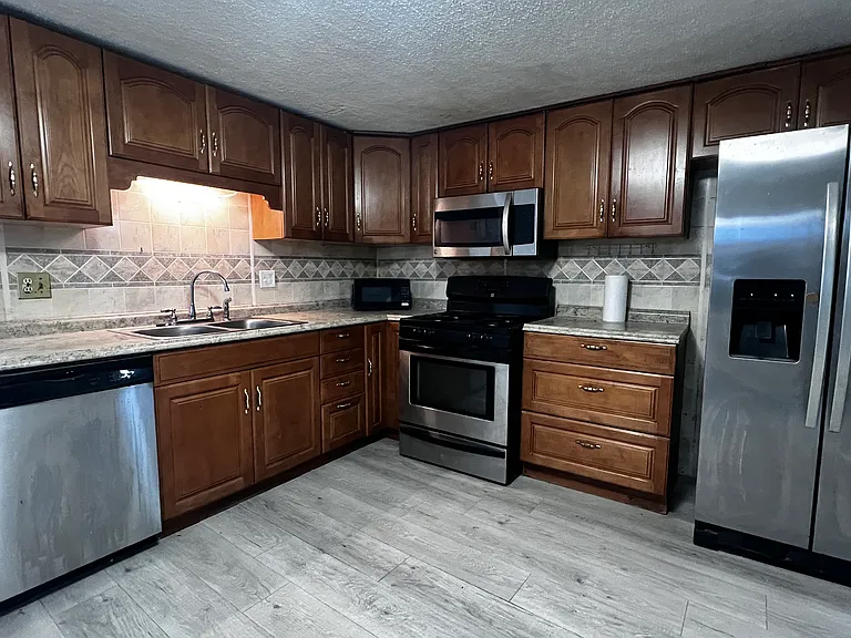 8309 Maxwell Ave — Photo 10