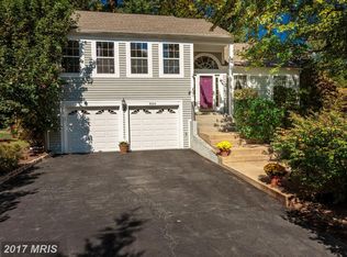 9004 Elm Ridge Rd, Fairfax Station, VA 22039