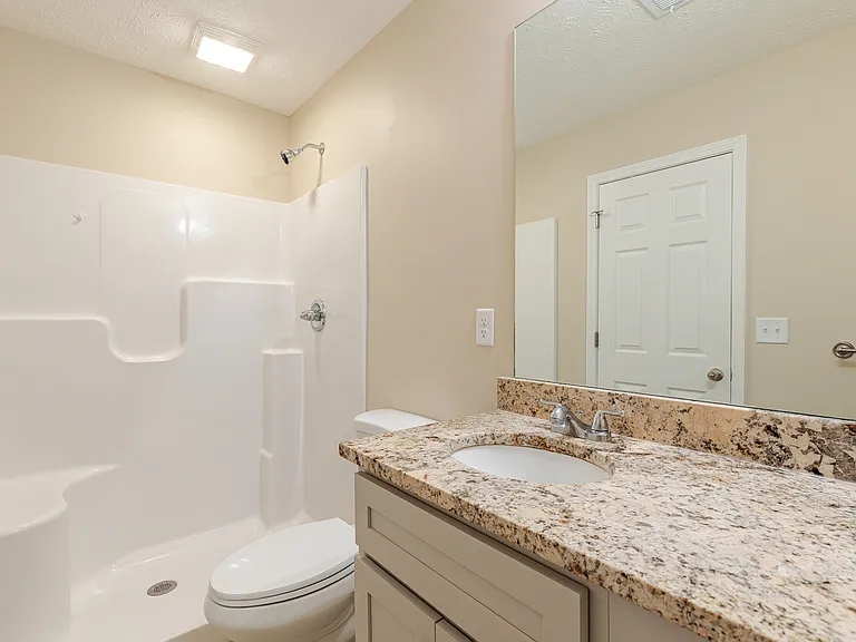 305 Breckinridge Cir — Photo 35