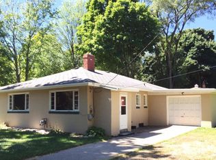 5010 Onsikamme St, Montague, MI 49437