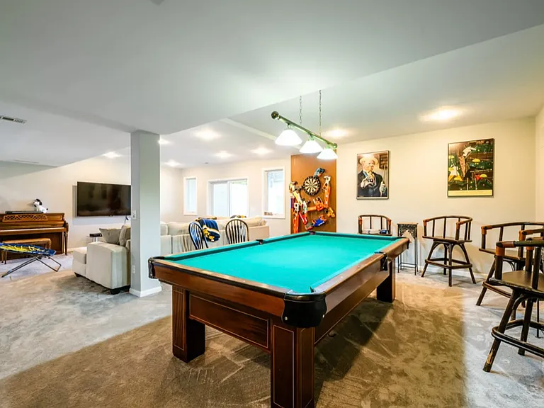 2687 Niles Rd — Photo 28