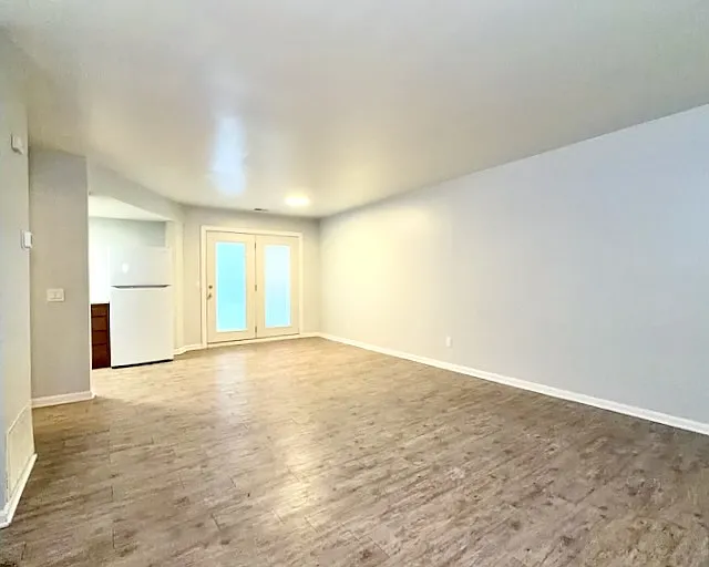 521 Cedar St NE — Photo 6