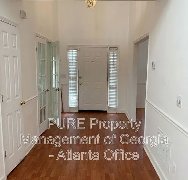 909 Michael Lee Way — Photo 3