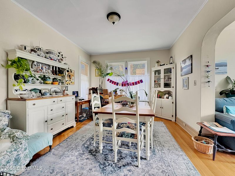 5th image of 2 Ackley Street