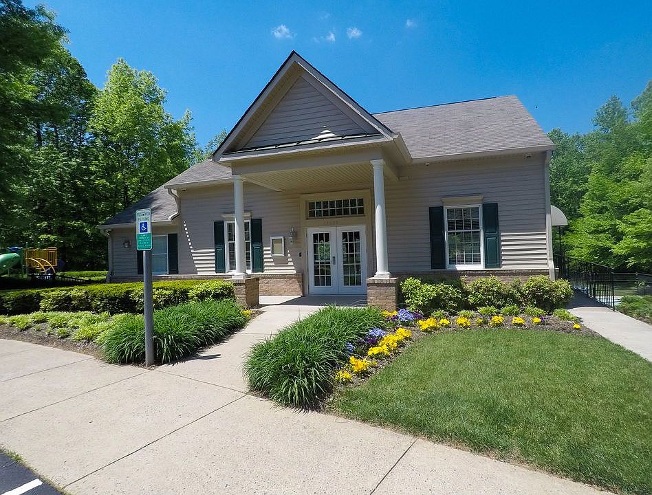 1st image of 13259 Amblewood Dr
