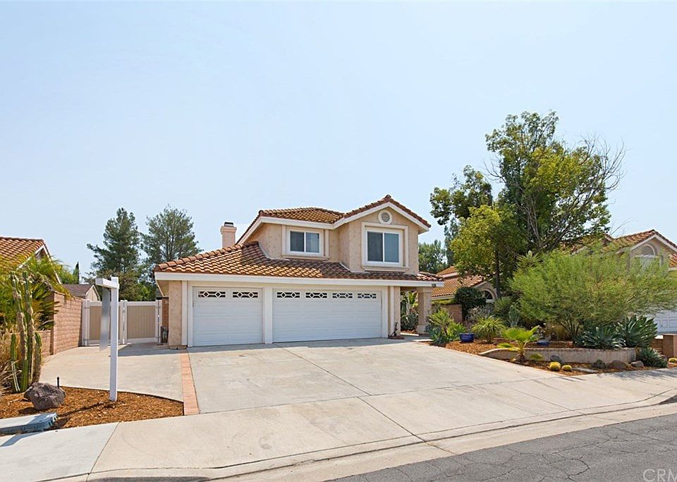 1st image of 26888 Fayence Dr