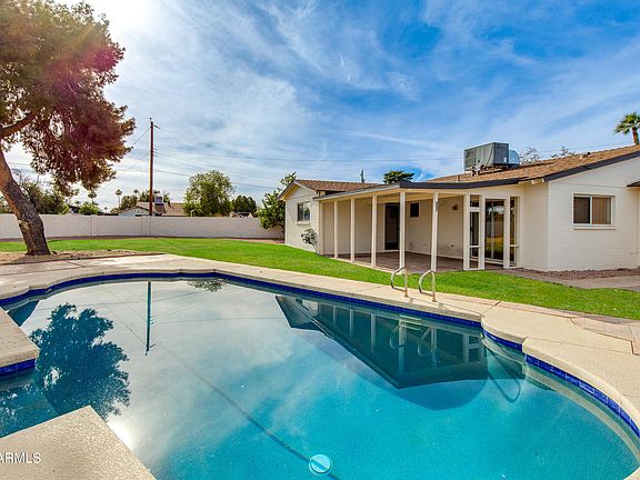 2nd image of 8535 E AMELIA Avenue