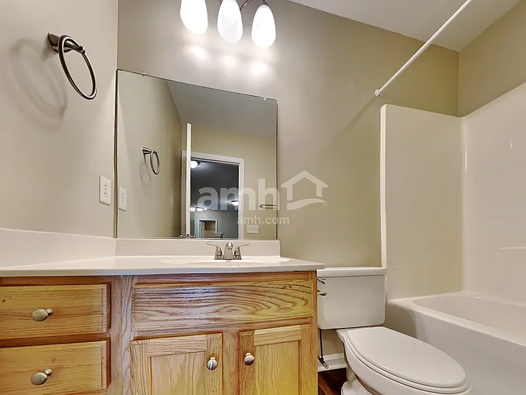 126 Avalon Rd — Photo 15