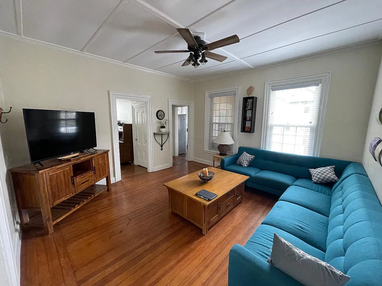 5 Elliot Pl — Photo 2