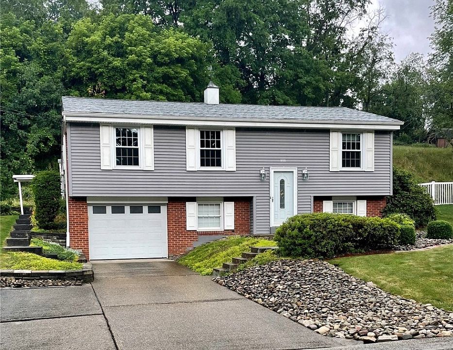 1st image of 608 Stoneridge Dr