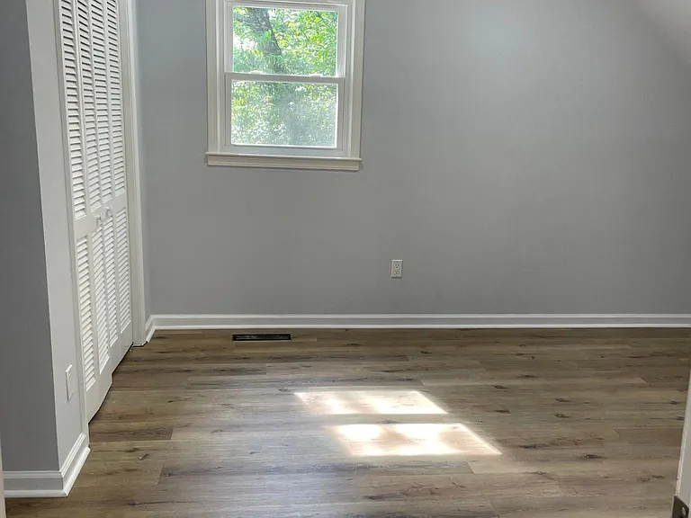 303 Winchester Way — Photo 17