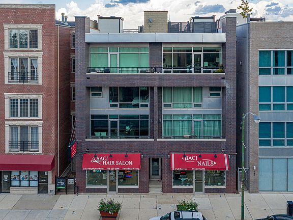 2nd image of 947 N Ashland Ave #4S