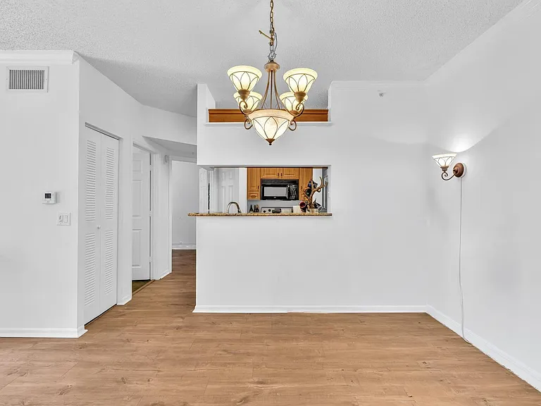 4216 Tuscany Way #4 — Photo 4