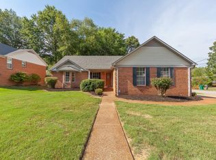 5 Golden Leaf Cv, Jackson, TN 38305