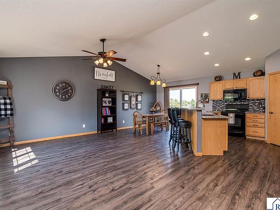 3rd image of 117 La Costa Ct