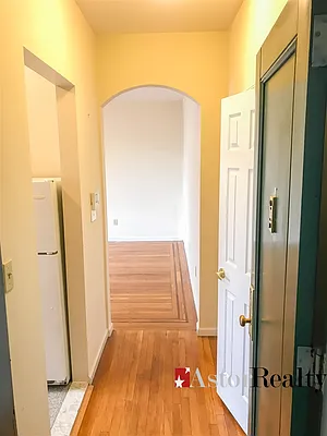 Rented by Astor Realty | media 23