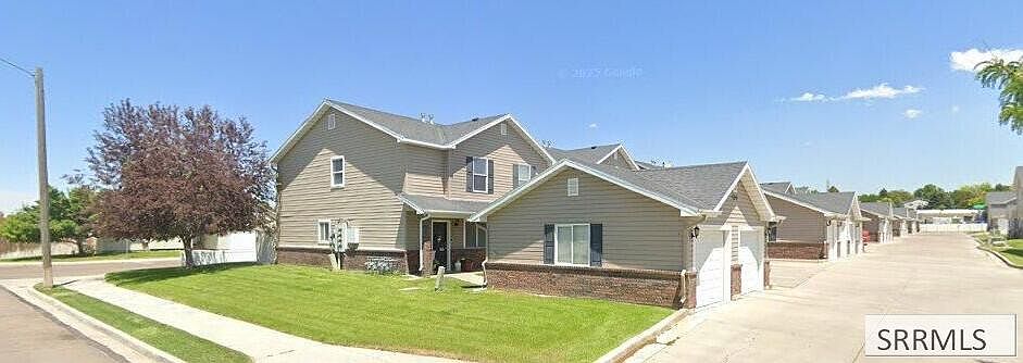 1st image of 524 Pheasant Ridge Dr APT A