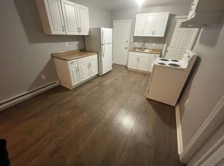 429 3rd St, Troy, NY 12180