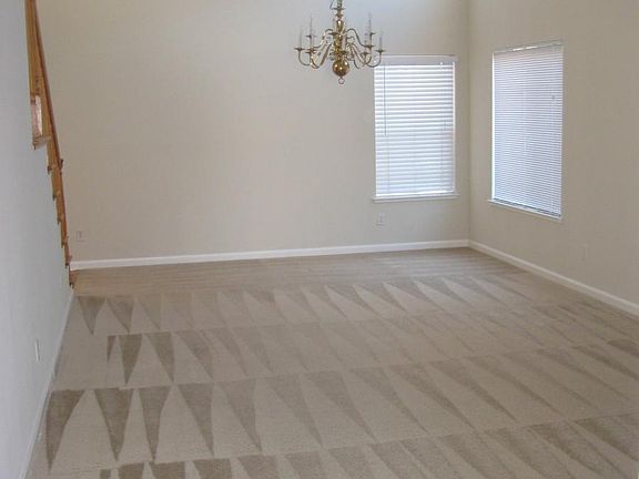 3rd image of 1912 Abreu Way