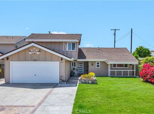 16761 Montclair Ln, Huntington Beach, CA 92647