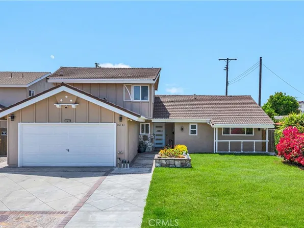 16761 Montclair Ln, Huntington Beach, CA 92647