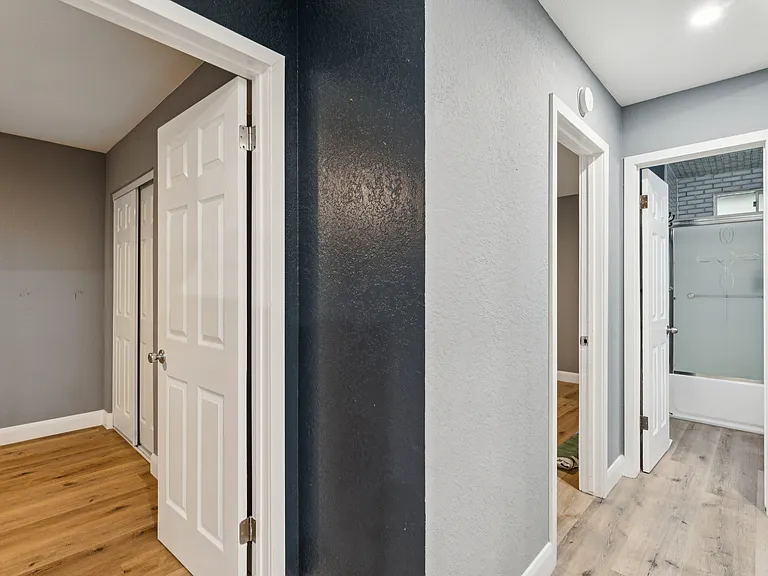 893 Sierra Vista Dr — Photo 10